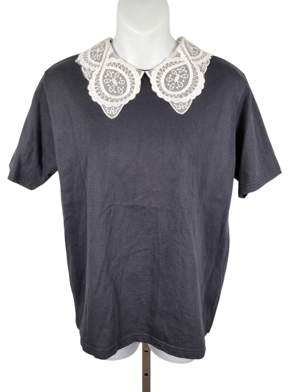 2/$20 Y2K BLack & White Lace Short Sleeve Top Blouse Size: M
